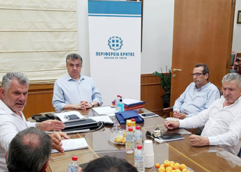 Συνάντηση Περιφερειάρχη Κρήτης με τον Δήμαρχο Φαιστού