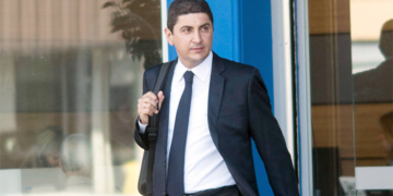 Αυγενάκης: για τις εκδηλώσεις μνήμης για τους Ήρωες της Δαμάστας, του Μαράθου και του Καμαρακίου