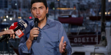 Αυγενάκης: «Όχι μόνο έχω δεχθεί ισχυρές πιέσεις, αλλά έχουν φτάσει στα όρια εκβιασμού»