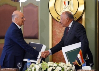 Συμφωνία Ελλάδας – Αιγύπτου: Εγκρίθηκε από επιτροπή Βουλής του Καίρου η οριοθέτηση ΑΟΖ