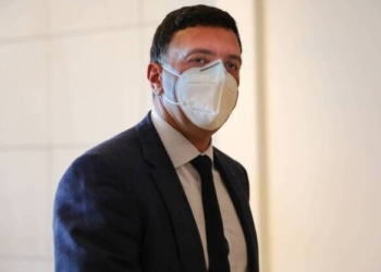 Κικίλιας: Άνθρωποι ηλικίας από 20 έως 40 ετών μεταδίδουν τον ιό ενώ είναι ασυμπτωματικοί