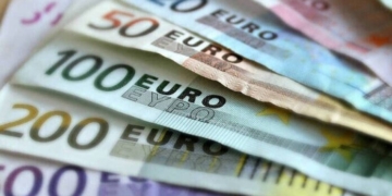ΟΠΕΚΑ: Πότε πληρώνονται από τον οργανισμό επιδόματα και παροχές