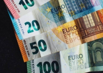 «Παγώνουν» έως την 1η Απριλίου 2021 τα χρέη του κορoνοϊού