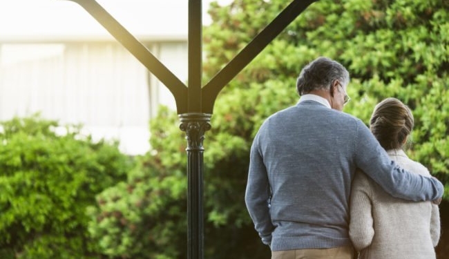 Προσδόκιμο ζωής: Αυτές είναι οι 6 καθημερινές συνήθειες που μας κόβουν χρόνια