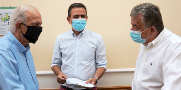 Συνάντηση Περιφερειάρχη Κρήτης με τον Πρόεδρο του ΤΕΕ/ΤΑΚ