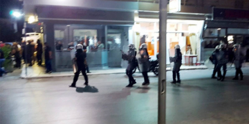 Συλλήψεις και χημικά στο συλλαλητήριο κατά των μεταναστών στο Τυμπάκι