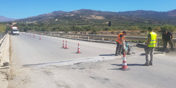 Συντήρηση οδικής γέφυρας