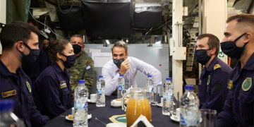 Στη Σούδα ο Πρωθυπουργός Κυριάκος Μητσοτάκης