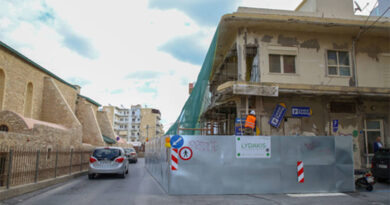Βασίλης Λαμπρινός στις εργασίες διάνοιξης της οδού Μιτσοτάκη