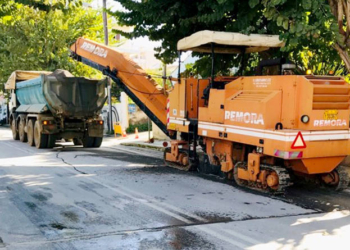 ανακατασκευή του ασφαλτοτάπητα στην Παπαναστασίου