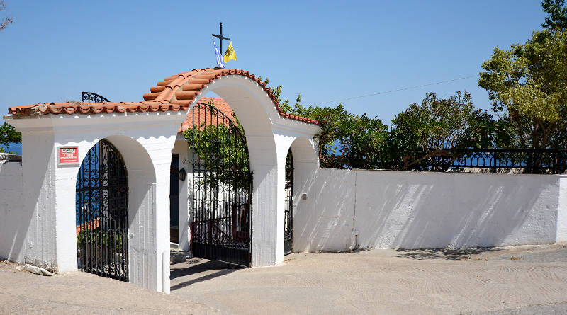 Αγία Φωτεινή Ελληνοπεραμάτων