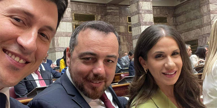 Ο Φραγκίσκος Παρασύρης Ορκίστηκε Βουλευτής, Ευχαριστεί τους Ψηφοφόρους