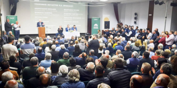 Ο Γιώργος Παπανδρέου παρουσιάζει ψηφοδέλτιο του ΠΑΣΟΚ στο Ηράκλειο