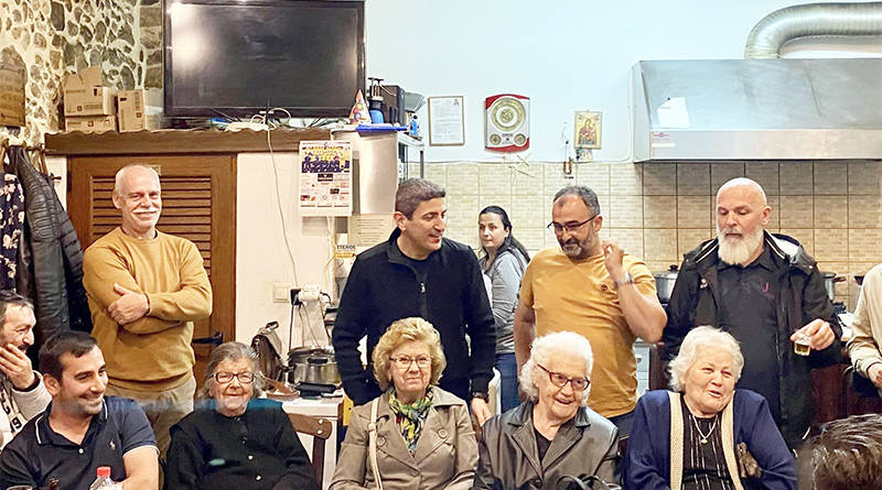 Ο Λευτέρης Αυγενάκης, επισκέπτεται την Πόμπια και συναντά φίλους και συγγενείς