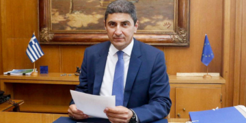 Λευτέρης Αυγενάκης