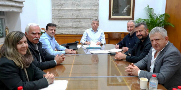 Υπογράφηκε η σύμβαση για την μελέτη ολοκλήρωσης δρόμου Απομαρμά-Καμάρες, παράκαμψη Ζαρού