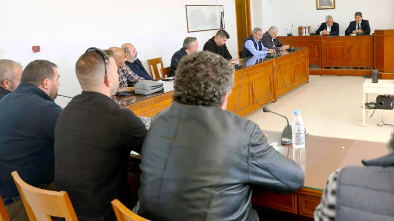 Σύσκεψη στις Μοίρες για τη διαχείριση των υδατικών πόρων στην Κρήτη