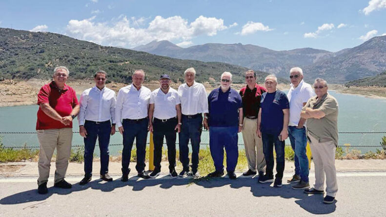 Στις εγκαταστάσεις του ΟΑΚ στον Αποσελέμη η ηγεσία του Υπουργείου Αγροτικής Ανάπτυξης