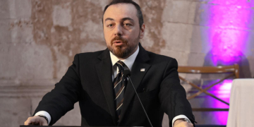 Φραγκίσκος Παρασύρης: Κατά της Ιδιωτικοποίησης του Λιμένος Ηρακλείου