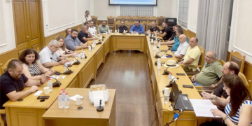 Πρωτοβουλία Περιφέρειας Κρήτης για Προώθηση Κρητικών Τυριών στα Ξενοδοχεία του Νησιού