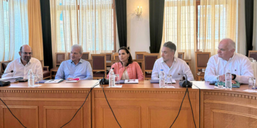 Συνάντηση Υπουργού Τουρισμού Όλγας Κεφαλογιάννη με τον Δήμαρχο Ηρακλείου Αλέξη Καλοκαιρινό για την Ανάπτυξη του Τουρισμού