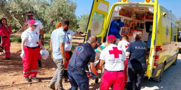 Βρέθηκε η Εξαφανισμένη 75χρονη στον Κόκκινο Πύργο από τον Ερυθρό Σταυρό
