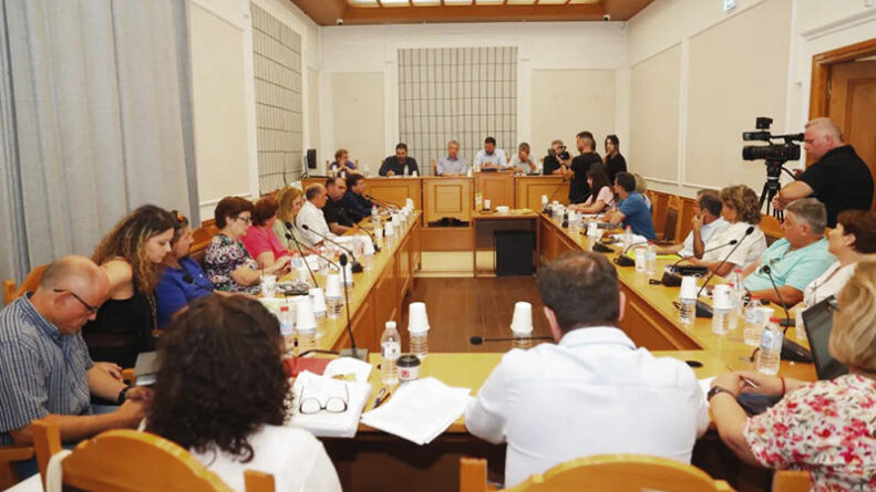 Σύσκεψη στην Περιφέρεια Κρήτης για την Πανώλη