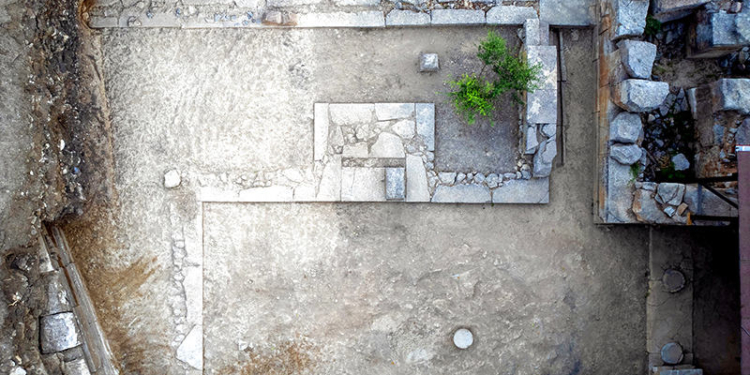 Μινωικό ανάκτορο των Αρχανών στην Κρήτη - Ιερό Πύλης