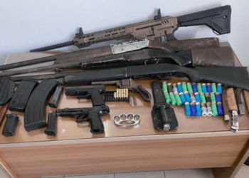 Σύλληψη Έξι Ατόμων για Παράνομη Οπλοκατοχή Ζωοκλοπή και Ψευδές Κτηνοτροφικές Δηλώσεις