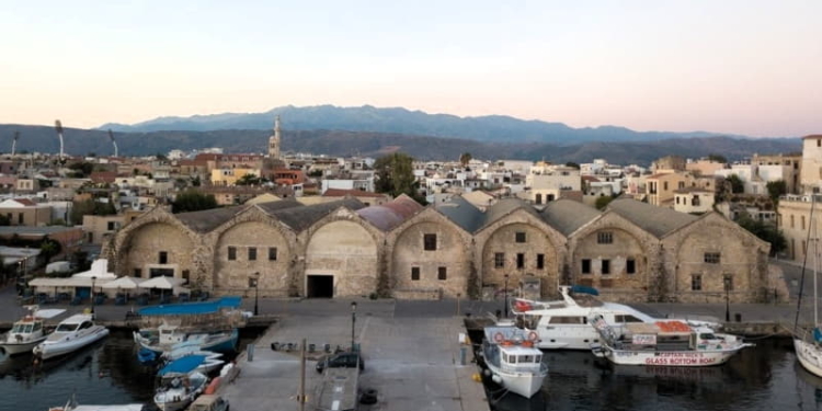 Ενετικά Νεώρια στο παλιό λιμάνι Χανίων – έργο αποκατάστασης