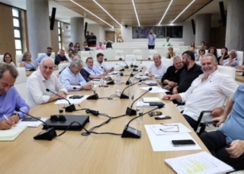 Γρηγόρης Νικολιδάκης στη σύσκεψη για το ΠΠΑ Κρήτης 2026–2030