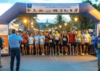 Δρομείς στον 6ο Νυκτερινό Αγώνα Δρόμου στο Ρέθυμνο