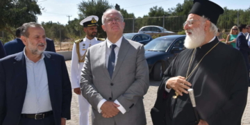 Ο Πρόεδρος της Δημοκρατίας Κωνσταντίνος Τασούλας κατά την επίσκεψή του στο Αρκαλοχώρι