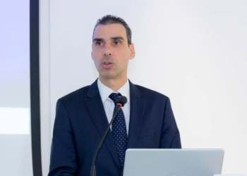 Ο υφυπουργός Υγείας Μάριος Θεμιστοκλέους