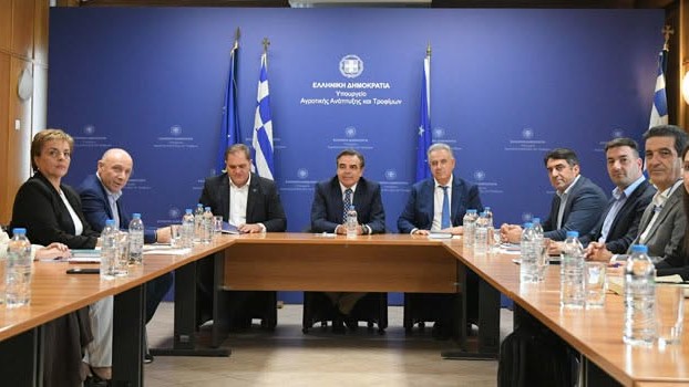Συνάντηση του Μαργαρίτη Σχοινά με εκπροσώπους της ΕΘΕΑΣ στο Υπουργείο Αγροτικής Ανάπτυξης