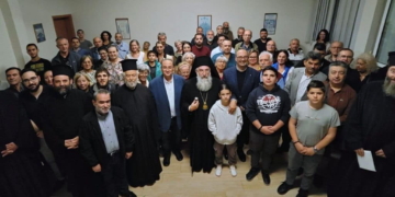 Ο Αρχιεπίσκοπος Κρήτης Ευγένιος στον αγιασμό της Σχολής Βυζαντινής Μουσικής στο Ηράκλειο.