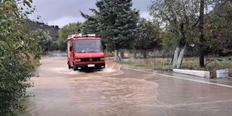 Υπερχείλιση ποταμού στον Άγιο Γεώργιο στο Οροπέδιο Λασιθίου λόγω κακοκαιρίας